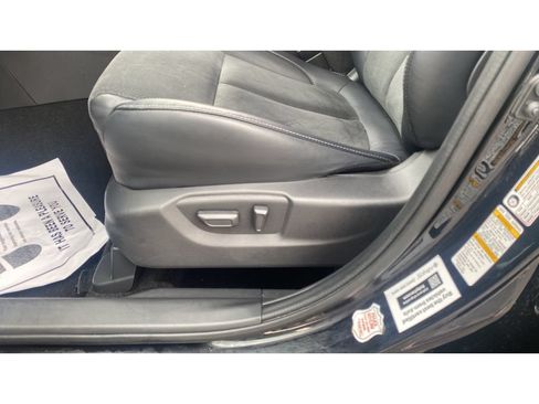 Used 2025 Mitsubishi Eclipse Cross SE AWD/4WD image 22