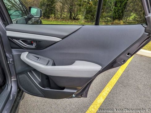 Certified 2025 Subaru Outback Premium w/ Popular Package #1A image 32