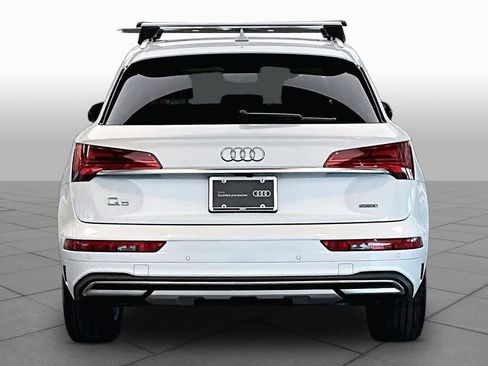 Certified 2023 Audi Q5 2.0T Premium w/ Convenience Package AWD/4WD image 5