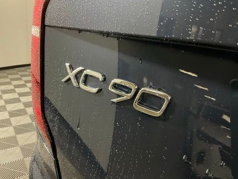 New 2026 Volvo XC90 B6 Ultra w/ Protection Package Premier image 6