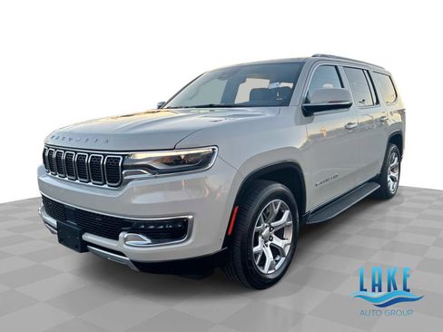 Used 2022 Jeep Wagoneer Series II image 1