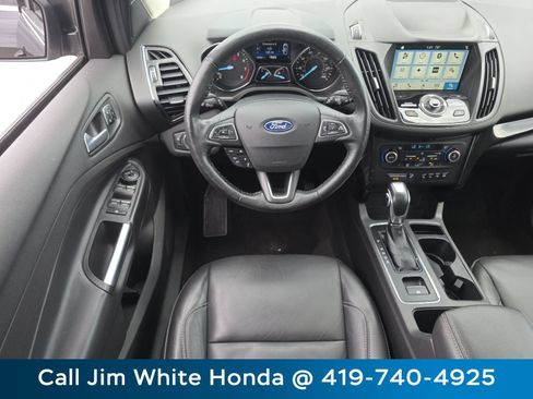 Used 2019 Ford Escape Titanium AWD/4WD image 24