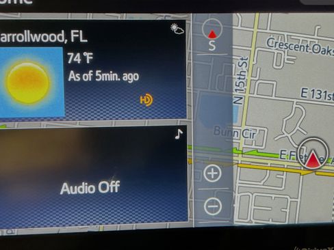 Used 2019 Toyota C-HR Limited image 27