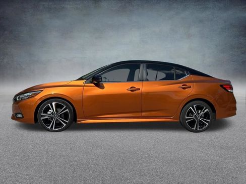 Used 2023 Nissan Sentra SR w/ Electronics Package FWD image 8