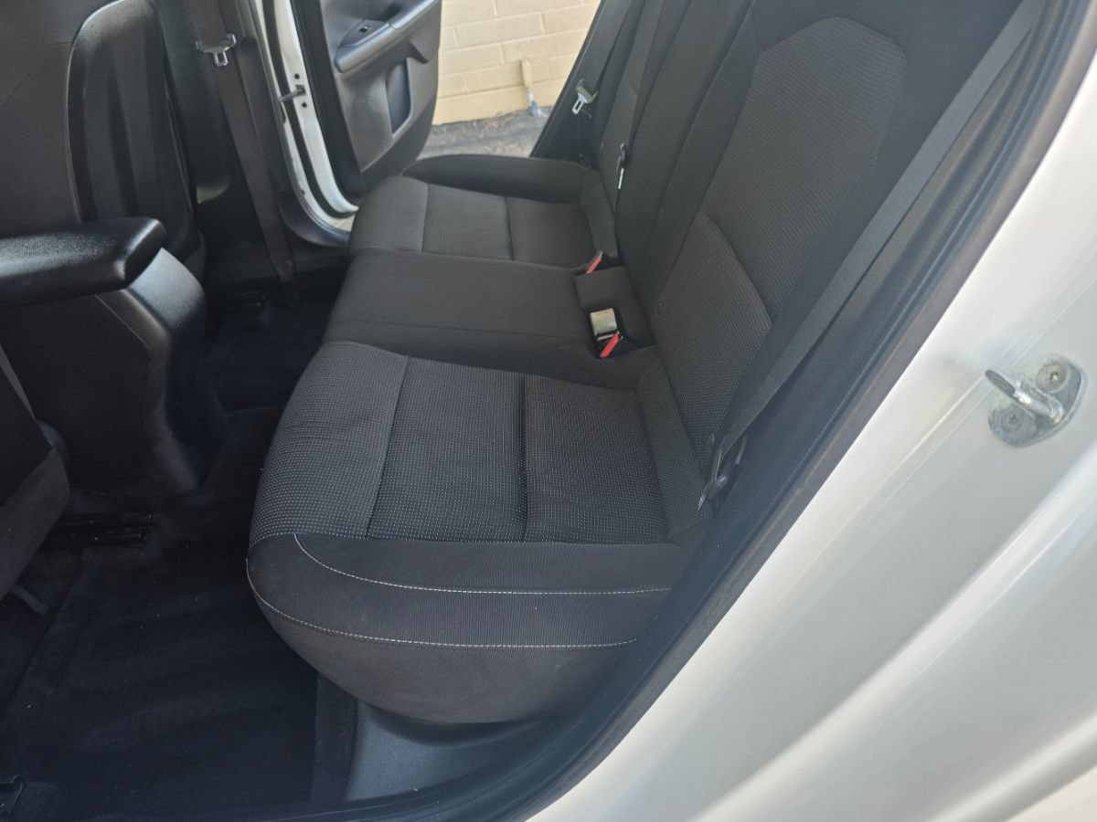 Used 2020 Kia Forte LXS FWD image 33