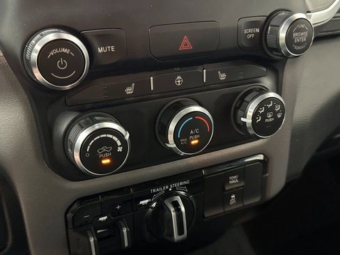 Used 2023 RAM 1500 Big Horn w/ Trailer Tow Group AWD/4WD image 33