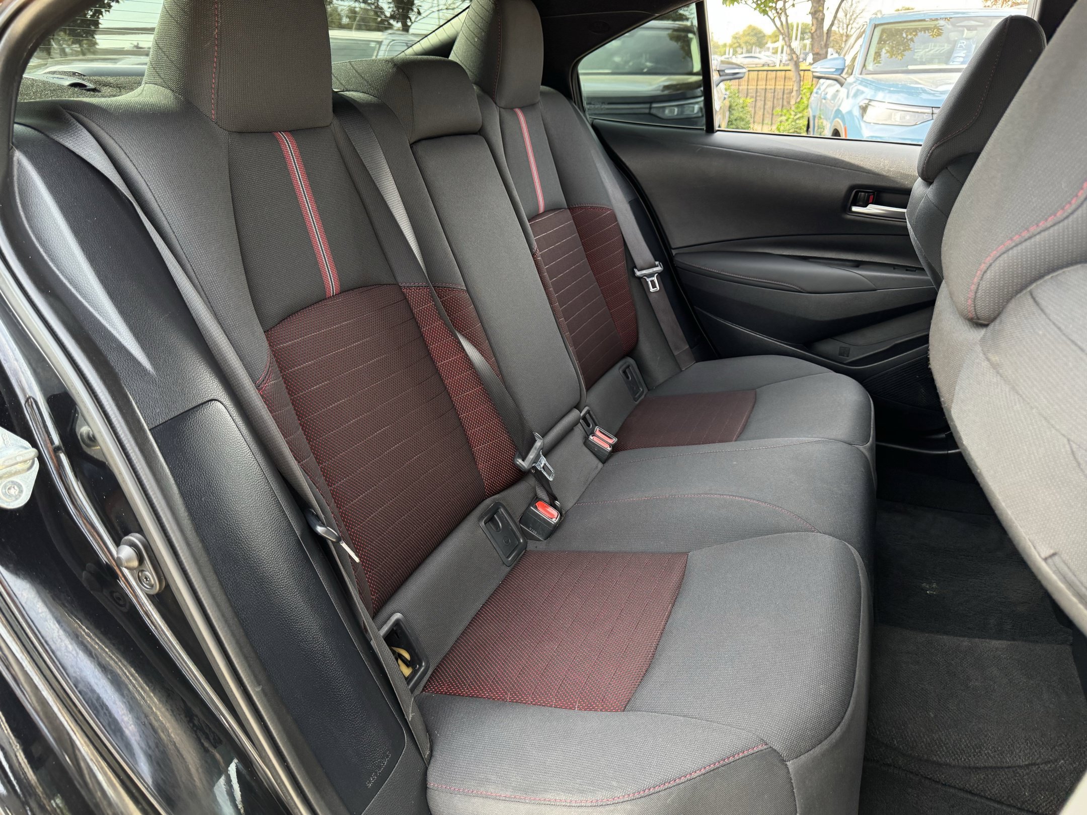 Used 2023 Toyota Corolla SE FWD image 15