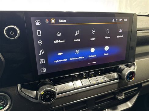 Used 2024 Chevrolet Colorado Trail Boss w/ Advanced Trailering Package image 17