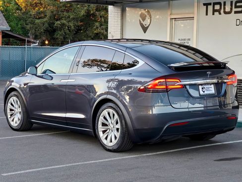 Used 2017 Tesla Model X 100D AWD/4WD image 15