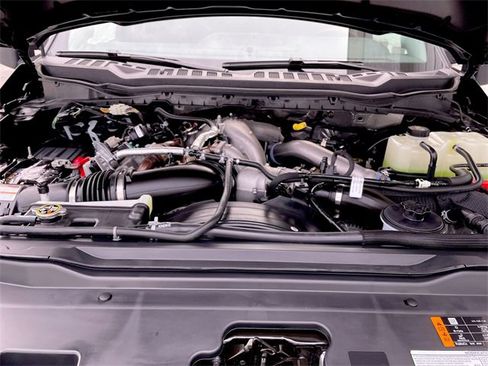 Used 2024 Ford F350 Lariat image 26