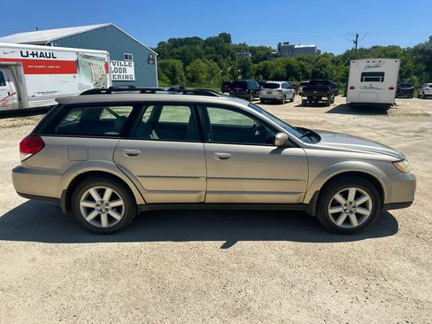 Used 2008 Subaru Outback 2.5i Limited L.L. Bean AWD/4WD image 5