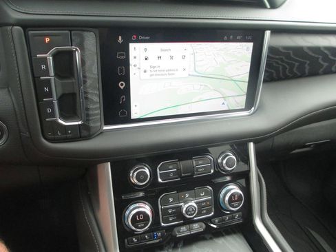 Used 2023 GMC Yukon XL Denali w/ Max Trailering Package AWD/4WD image 33