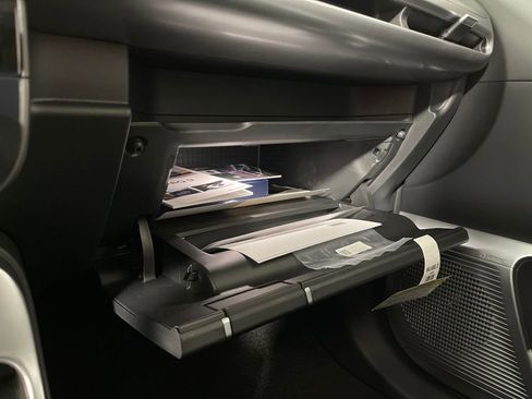 New 2026 Hyundai Ioniq 9 Limited image 27