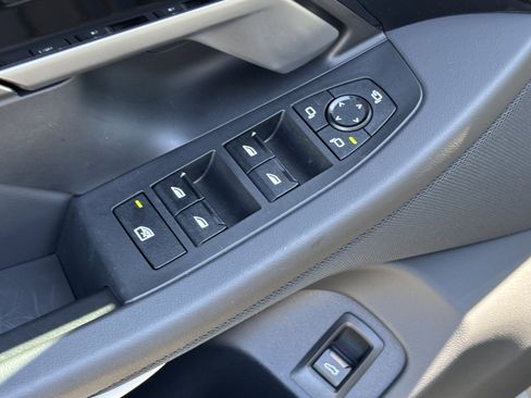 Certified 2025 BMW 530i xDrive w/ Premium Package image 15