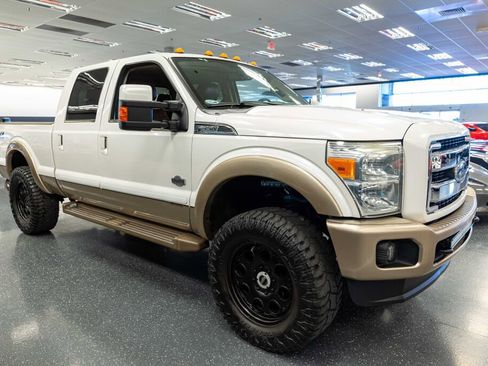 Used 2014 Ford F350 King Ranch image 4