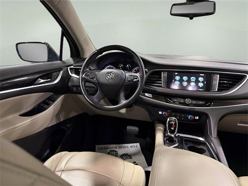 Used 2019 Buick Enclave Essence image 25