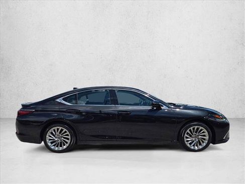 Certified 2023 Lexus ES 350 Ultra Luxury w/ Accessory Package (Z2) FWD image 4