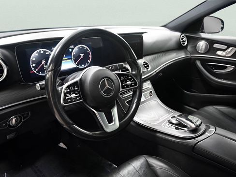 Used 2020 Mercedes-Benz E 350 4MATIC Sedan w/ Premium Package image 10