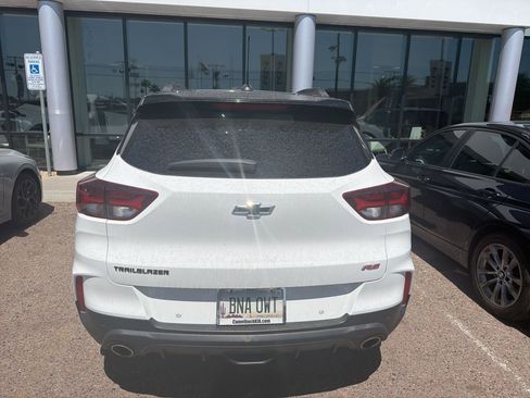 Used 2021 Chevrolet TrailBlazer RS w/ Sun and Liftgate Package image 8