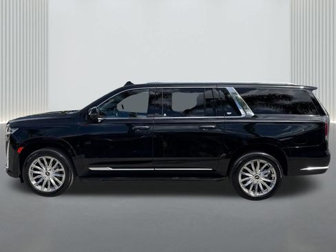 Used 2023 Cadillac Escalade ESV Premium Luxury w/ LPO, Illumination Package AWD/4WD image 8