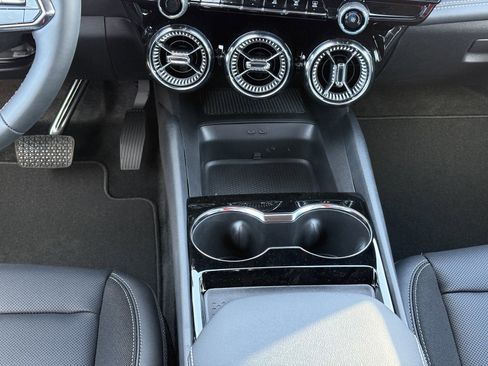 New 2026 Chevrolet Blazer EV LT image 16