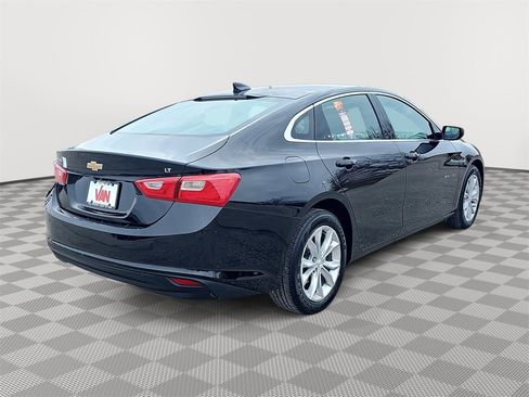 Used 2025 Chevrolet Malibu LT image 5