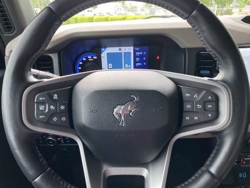 Used 2023 Ford Bronco Wildtrak AWD/4WD image 18