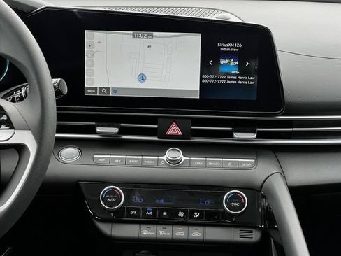 New 2025 Hyundai Elantra Hybrid FWD image 19