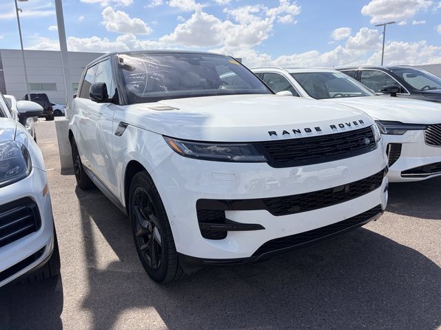 Used 2023 Land Rover Range Rover Sport SE AWD/4WD image 3