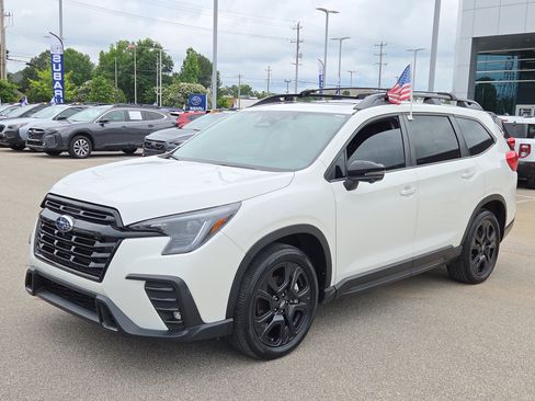 Used 2023 Subaru Ascent Onyx Edition Limited AWD/4WD image 7
