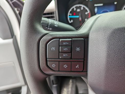 New 2025 Ford F550 4x4 Crew Cab Super Duty w/ XL Chrome Package image 19