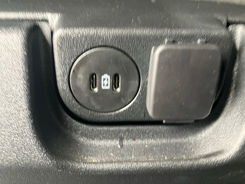 Used 2025 Ford F250 XL w/ STX Appearance Package image 28