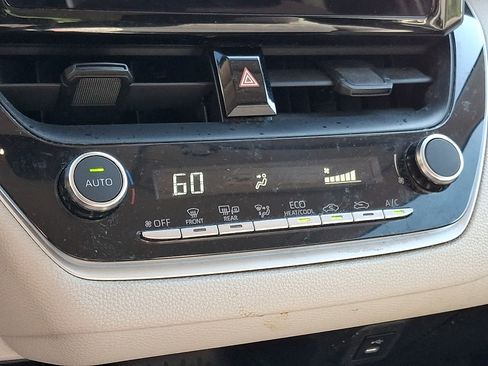 Certified 2023 Toyota Corolla LE w/ LE Convenience Package FWD image 16