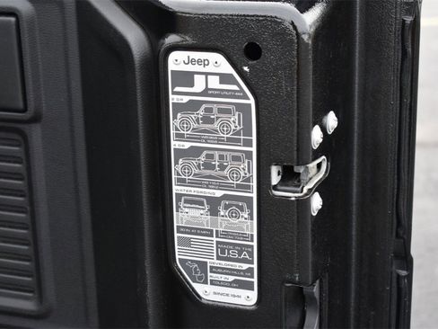 Used 2021 Jeep Wrangler Unlimited Sport image 35