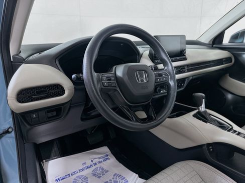 Used 2024 Honda HR-V LX image 9