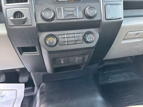 Used 2017 Ford F150 XL RWD image 19