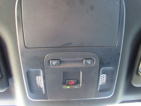 Used 2025 Toyota Camry SE FWD image 23