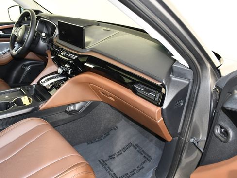 Certified 2025 Acura MDX SH-AWD w/ Technology Package image 41