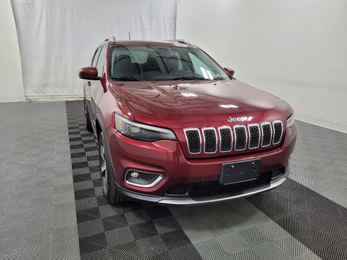 Used 2019 Jeep Cherokee Limited AWD/4WD image 14
