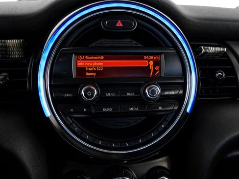 Used 2015 MINI Cooper 2-Door Hardtop image 23