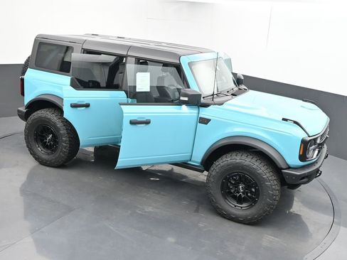 New 2025 Ford Bronco Badlands image 53