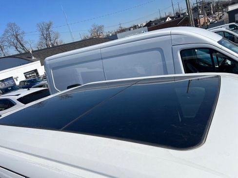 Used 2022 Ford F150 Platinum w/ Equipment Group 701A High image 4