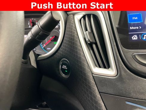 Used 2022 Chevrolet Malibu LS image 4