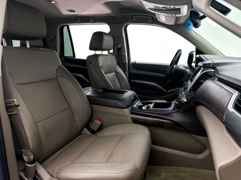 Used 2015 Chevrolet Tahoe LT w/ Luxury Package RWD image 31
