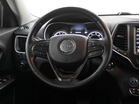 Used 2020 Jeep Cherokee Trailhawk w/ Cold Weather Group AWD/4WD image 16