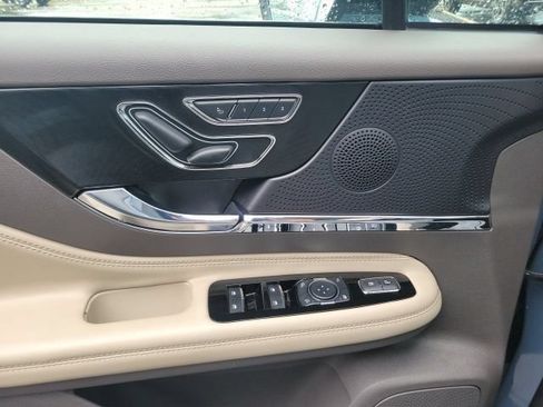 Certified 2023 Lincoln Corsair AWD w/ Equipment Group 101A image 42