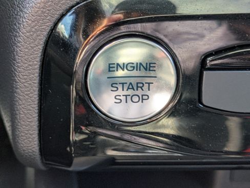 Used 2023 Ford Escape ST-Line w/ Tech Pack #1 AWD/4WD image 30