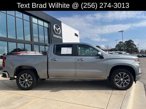 Used 2023 Chevrolet Silverado 1500 LT image 2