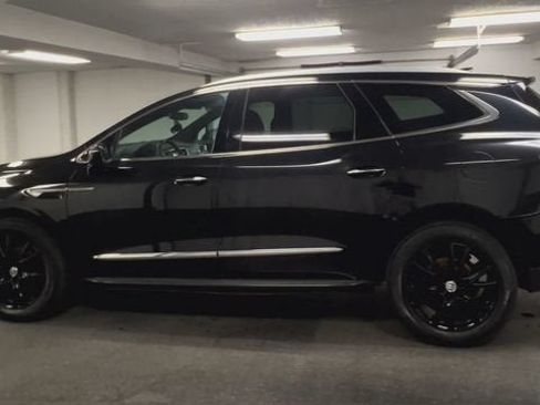 Used 2023 Buick Enclave Essence w/ Experience Buick Package AWD/4WD image 6