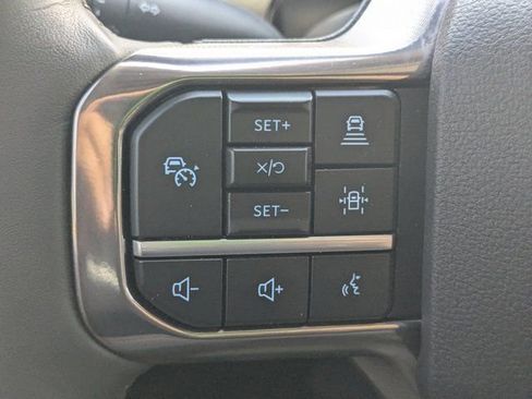 Used 2025 Ford F450 Platinum w/ Platinum Plus Package AWD/4WD image 29